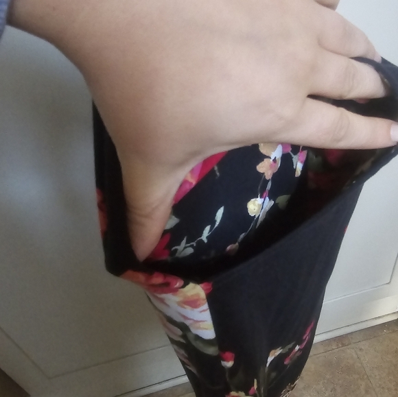 Floral SOFT Knit Romper PLUS Size 2X - Picture 3 of 4